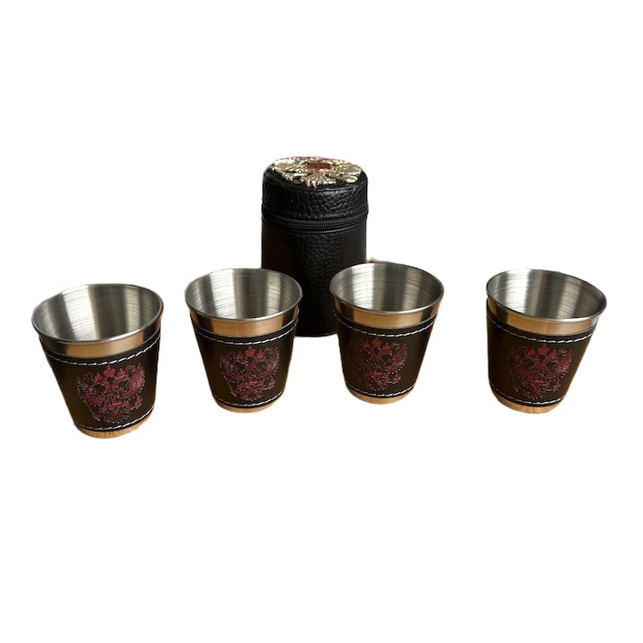 Rosyjski zestaw kubków z herbem w skórzanym etui – 4x 70 ml
