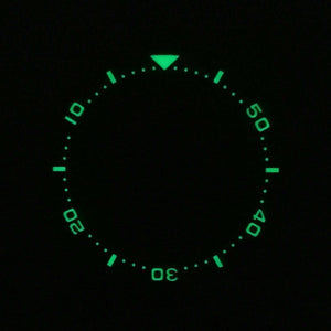 Vostok Countdown Lünette Edelstahl mit schwarzem Keramik‑Insert & SuperLumiNova inkl. Feder